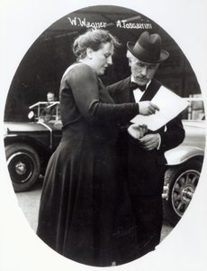 Ritratto di Winifred Wagner (1897-1980) e Arturo Toscanini (1867-1957), c.1930-31